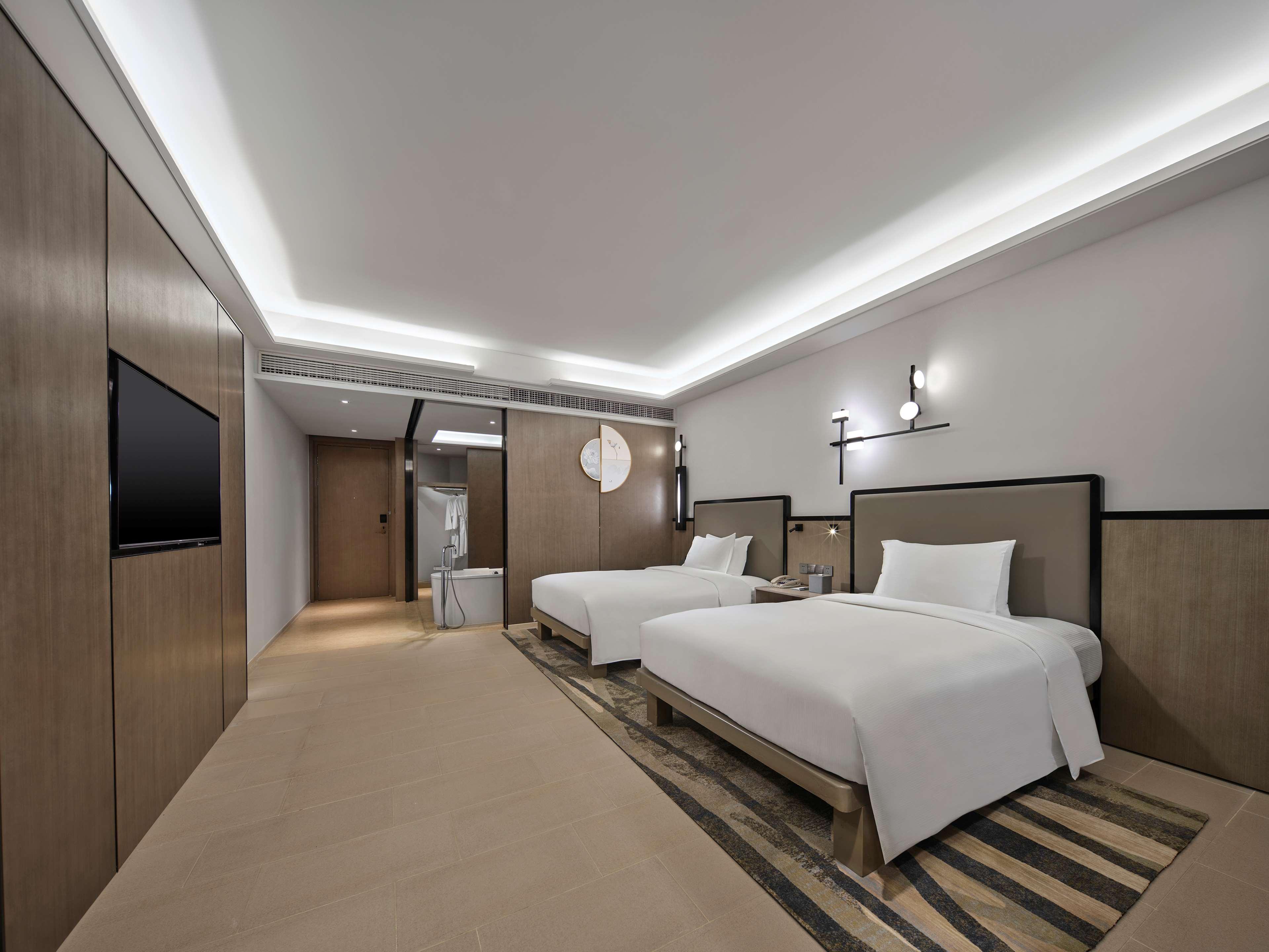 Doubletree Resort By Hilton Sanya Haitang Bay Exterior photo