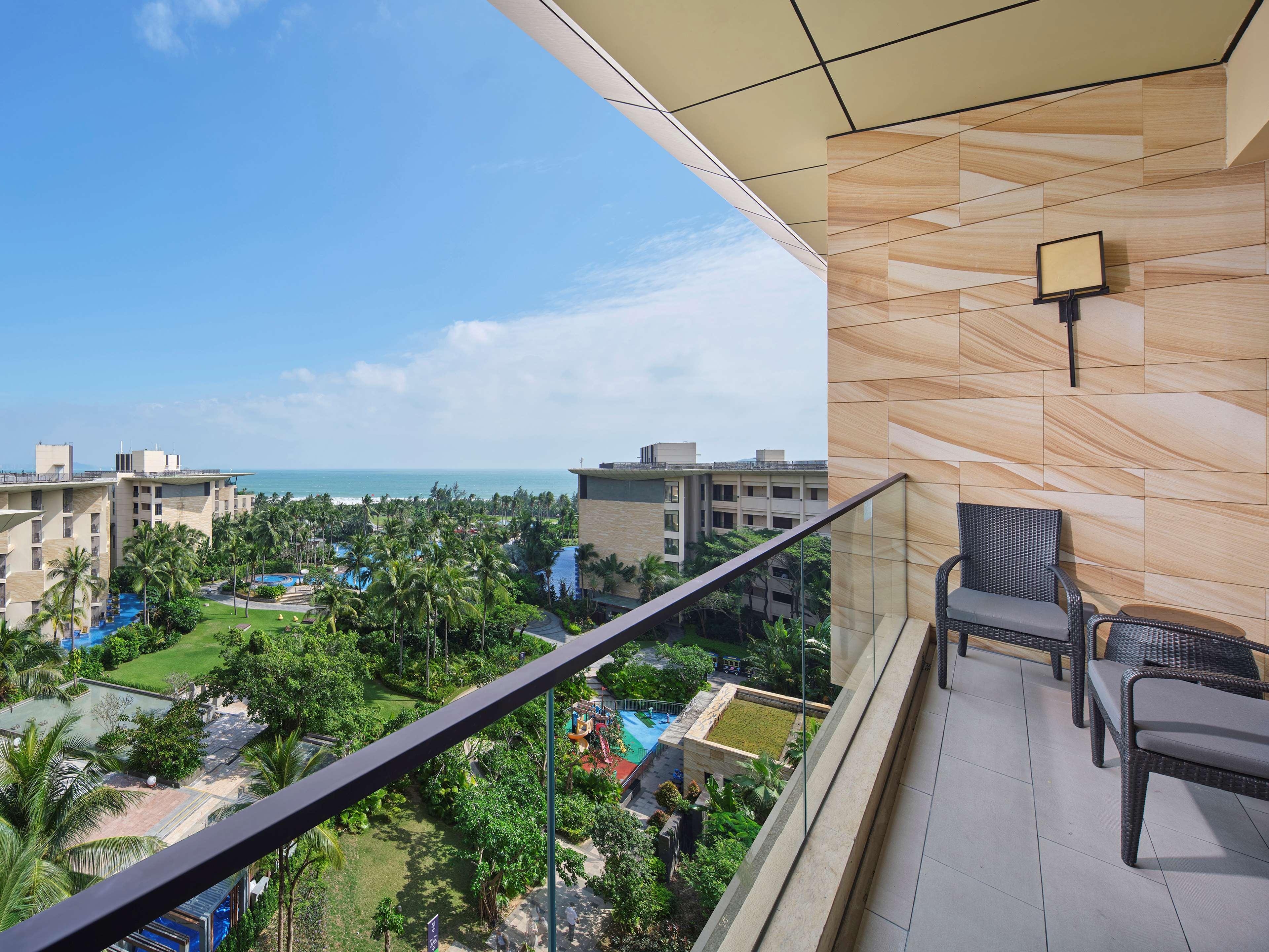 Doubletree Resort By Hilton Sanya Haitang Bay Exterior photo